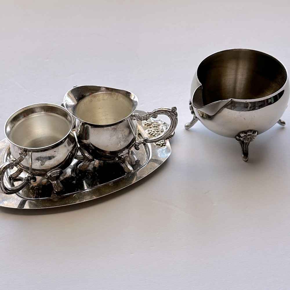 Vintage Sugar/Cream/Tray Set